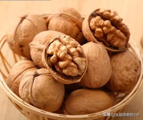 坚果图片大全及名称（坚果图片大全及名称介绍）