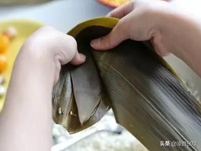 如何包粽子步骤简单（如何包粽子步骤简单视频）
