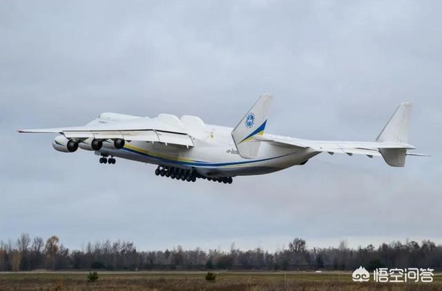 安225载重多少吨（安225载重多少吨,起飞重量多少吨）