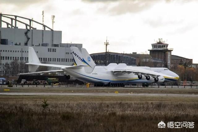 安225载重多少吨（安225载重多少吨,起飞重量多少吨）