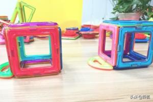 恐龙玩具动画片（恐龙玩具动画片叫什么）