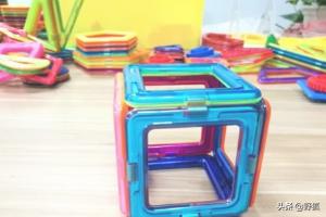 恐龙玩具动画片（恐龙玩具动画片叫什么）