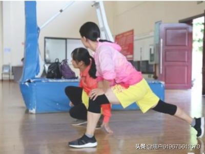 女生必懂的篮球常识（女生快速了解篮球）