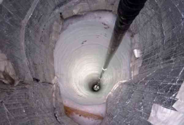 苏联科拉超深钻孔（苏联的科拉超深钻孔）