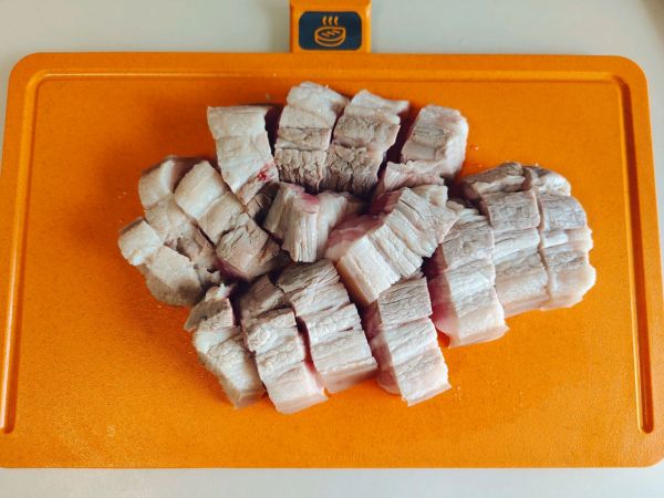 如何做红烧肉（如何做红烧肉好吃不腻视频）